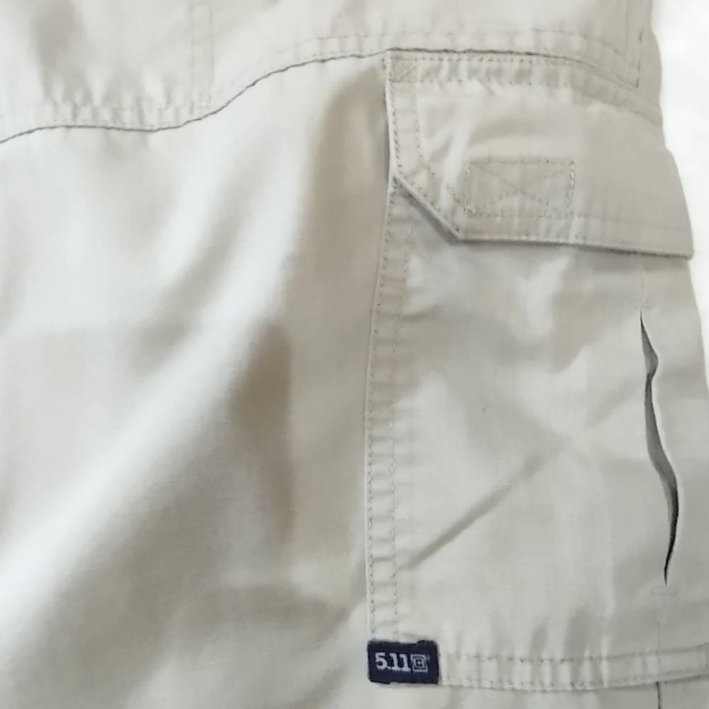 5.11 Tactical Khakis Pants - Picture 15 of 17